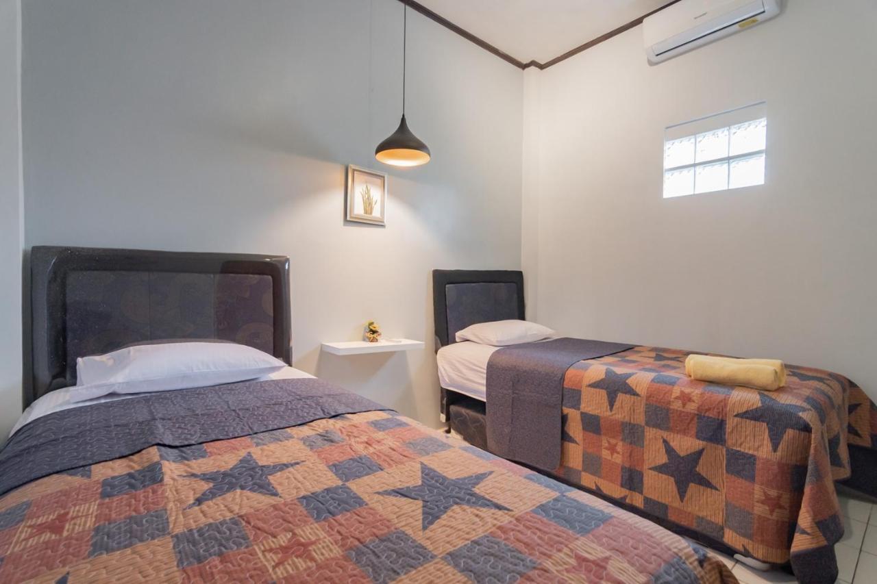 Hotel Lembur Kiwari Setra Duta Redpartner Bandung
